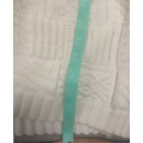 Vintage Cable Knit Sweater - Picture 7 of 7